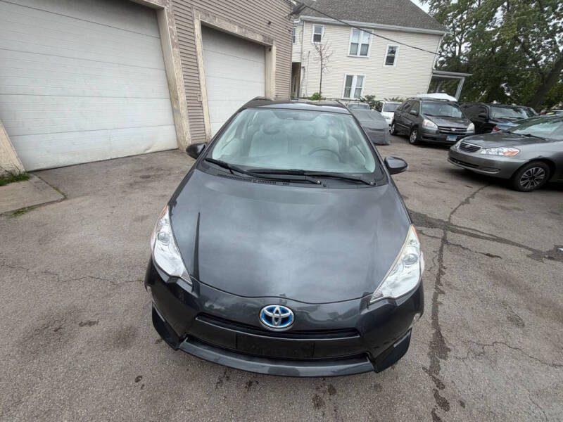 2014 Toyota Prius c One