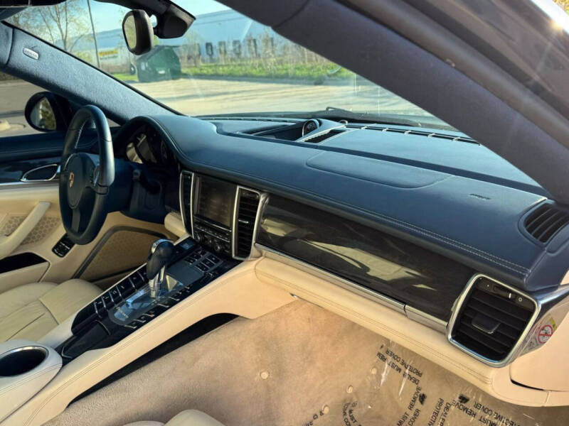 2010 Porsche Panamera