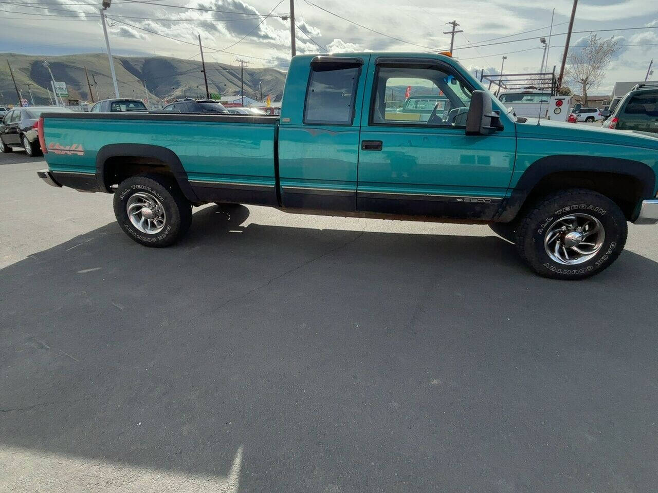 1995 Chevrolet C/K 2500 Series for sale at PIERCY MOTORS INC in Union Gap, WA