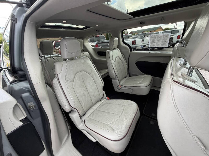 2020 Chrysler Pacifica Limited