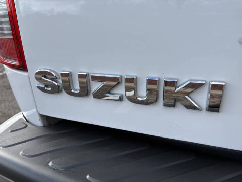 2011 Suzuki Equator