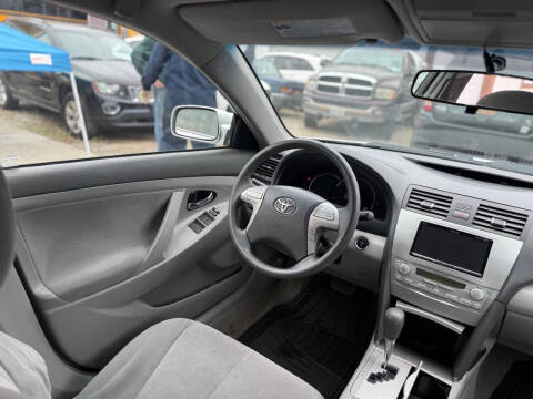 2011 Toyota Camry Hybrid