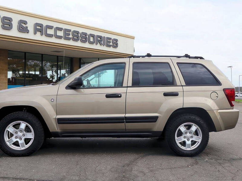 2005 Jeep Grand Cherokee Laredo
