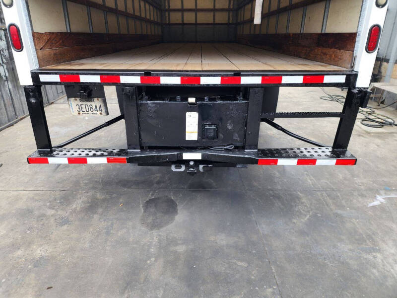 2017 International DuraStar 4300