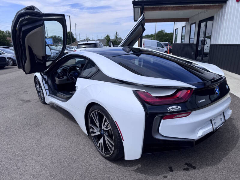 2016 BMW i8