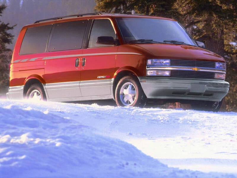 2000 Chevrolet Astro LS