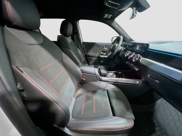 2023 Mercedes-Benz GLB GLB 250