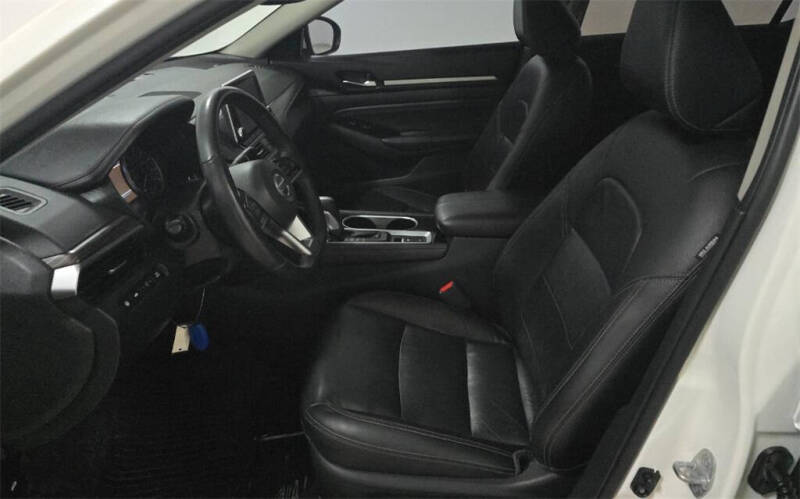 2020 Nissan Altima 2.0 Platinum