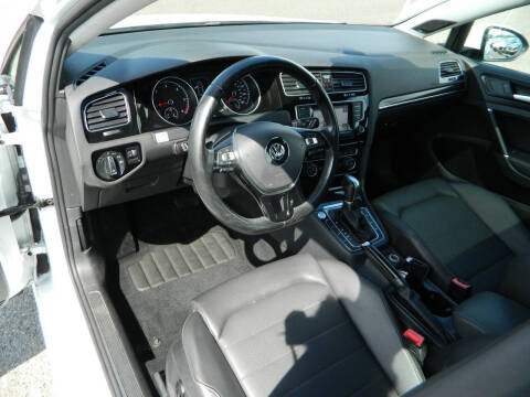 2015 Volkswagen Golf TDI SEL