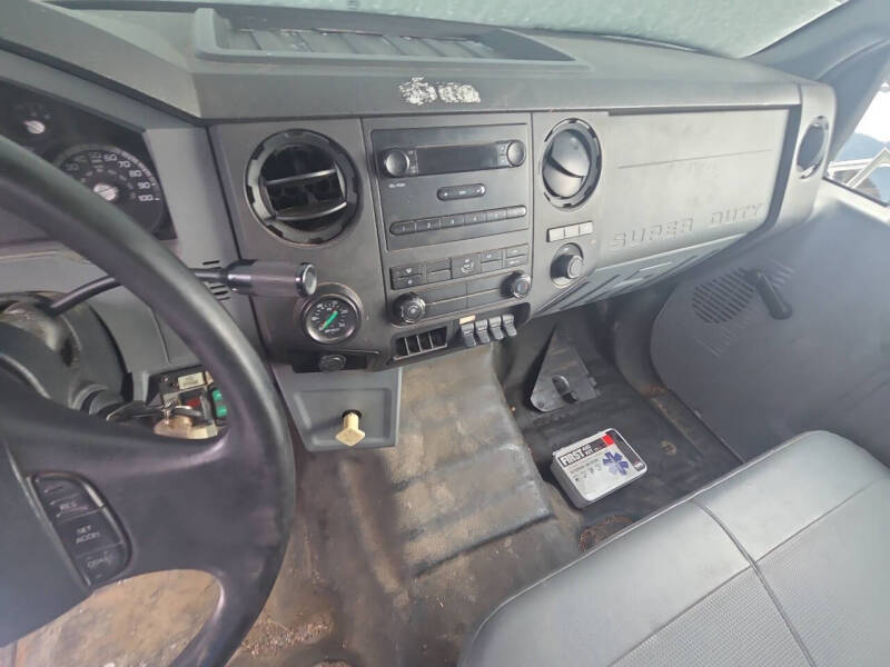 2012 Ford F-750 Super Duty