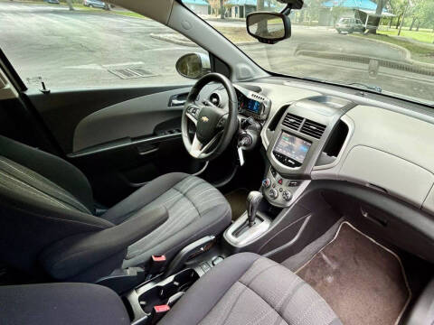 2015 Chevrolet Sonic LT Auto
