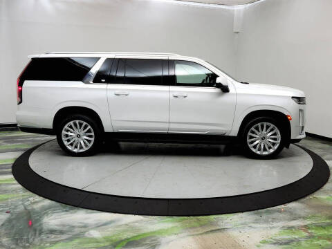 2022 Cadillac Escalade ESV Luxury