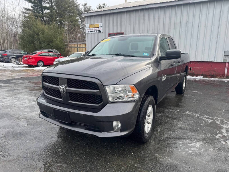 2018 RAM 1500 Express's photo