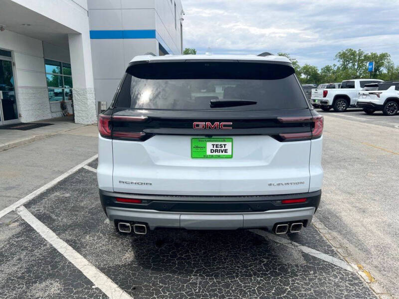 2026 GMC Acadia Elevation