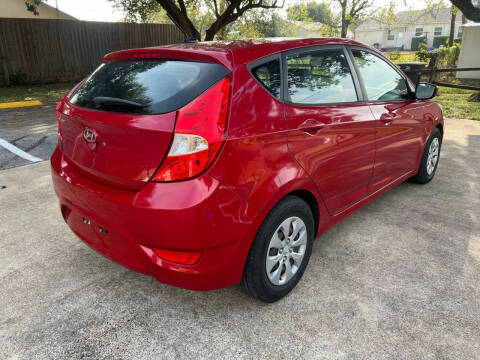 2016 Hyundai Accent SE