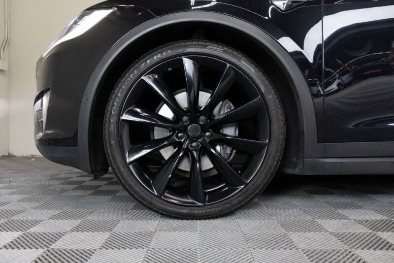 2017 Tesla Model X 90D