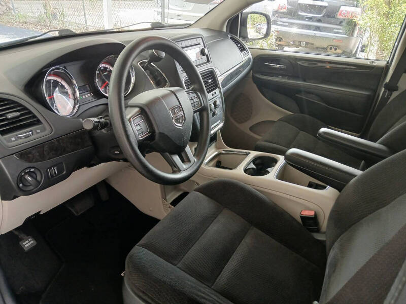 2014 Dodge Grand Caravan SXT