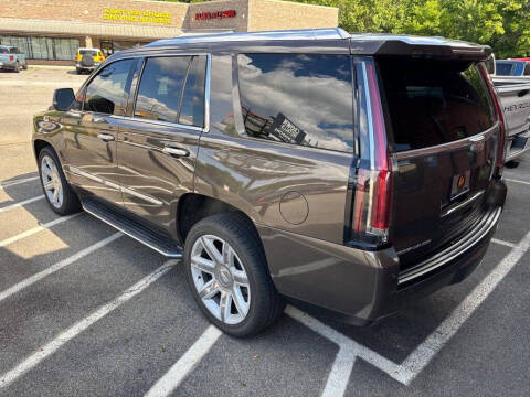 2015 Cadillac Escalade Luxury