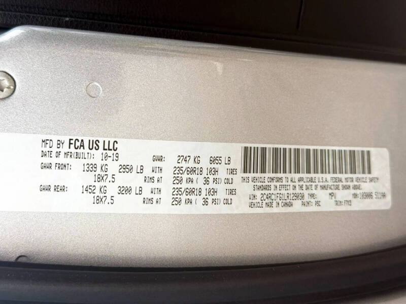 2020 Chrysler Pacifica Touring