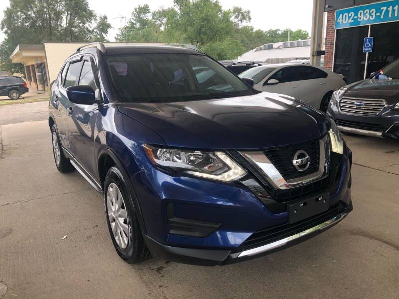 2017 Nissan Rogue for sale at Divine Auto Sales LLC in Omaha NE