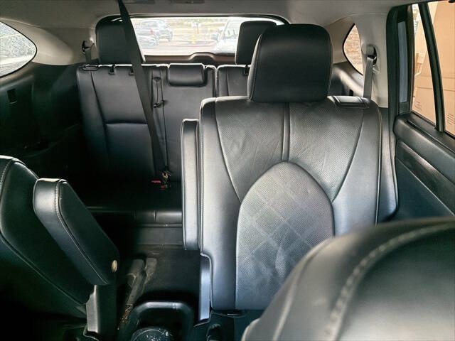 2023 Toyota Highlander Hybrid Platinum