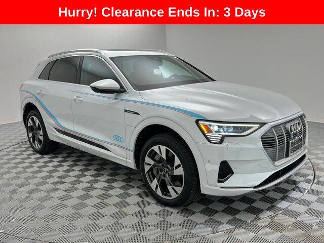 2021 Audi e-tron quattro Premium Plus