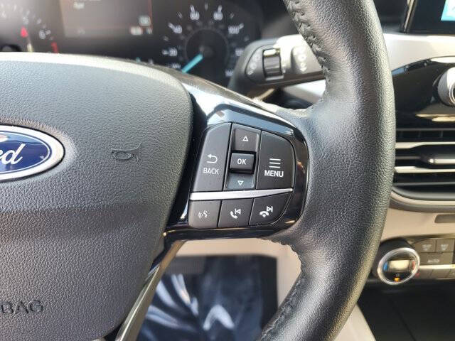 2021 Ford Escape SEL