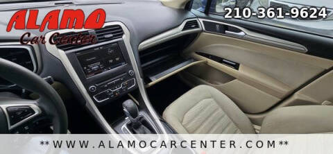 2016 Ford Fusion SE