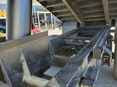 2007 Freightliner M2 106