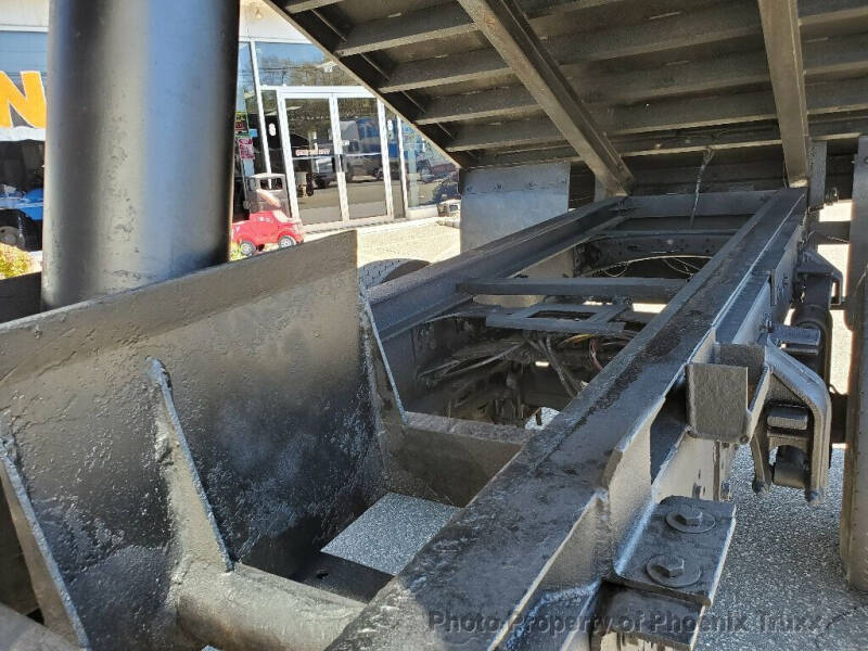 2007 Freightliner M2 106