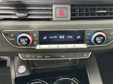 2024 Audi A4 quattro S line Prem Plus 45 TFSI