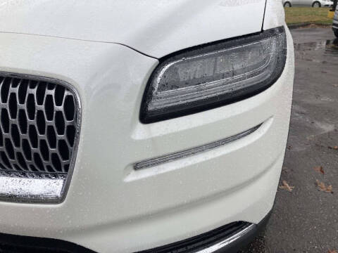 2022 Lincoln Nautilus Standard