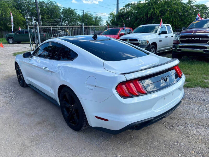 2021 Ford Mustang EcoBoost Premium