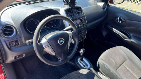 2017 Nissan Versa 1.6 SV