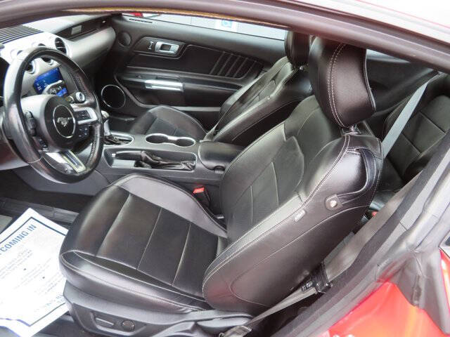 2021 Ford Mustang EcoBoost