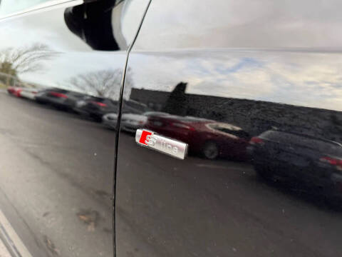 2012 Audi Q5 3.2 quattro Prestige