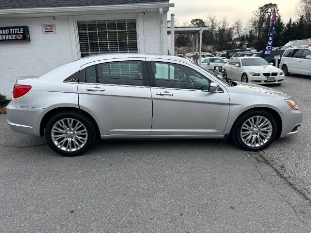 2012 Chrysler 200 Limited