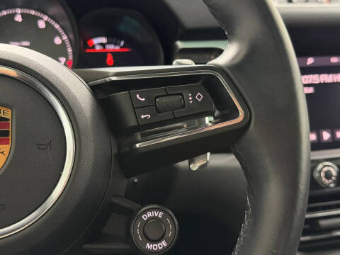 2022 Porsche Macan S
