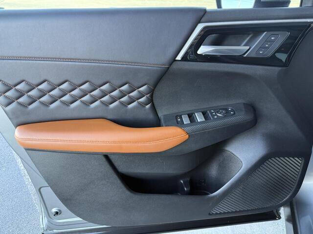 2023 Mitsubishi Outlander PHEV SEL