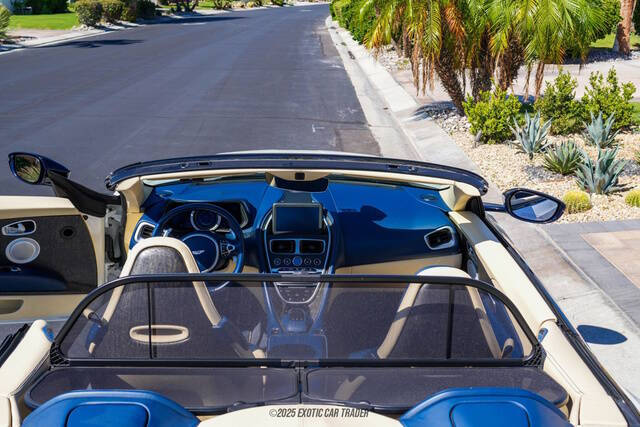 2019 Aston Martin DB11 Volante