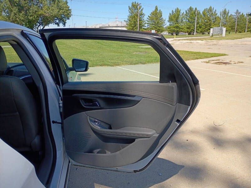 2017 Chevrolet Impala LT