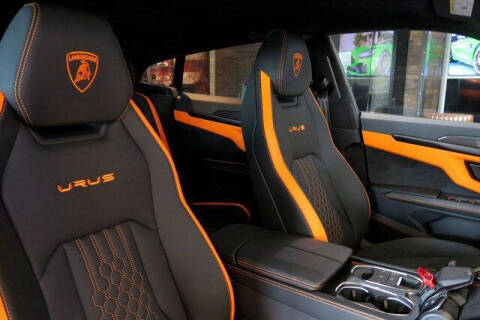 2024 Lamborghini Urus S