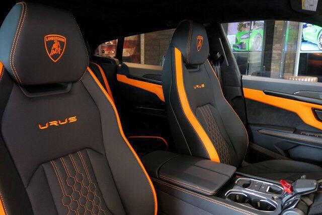2024 Lamborghini Urus S