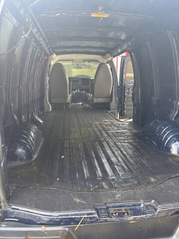 2011 Chevrolet Express 2500