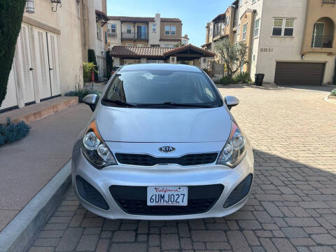 2012 Kia Rio 5-Door EX
