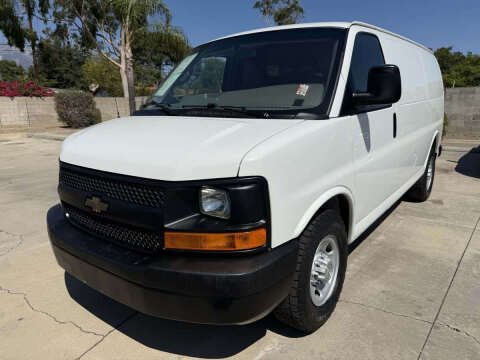 2017 Chevrolet Express 2500