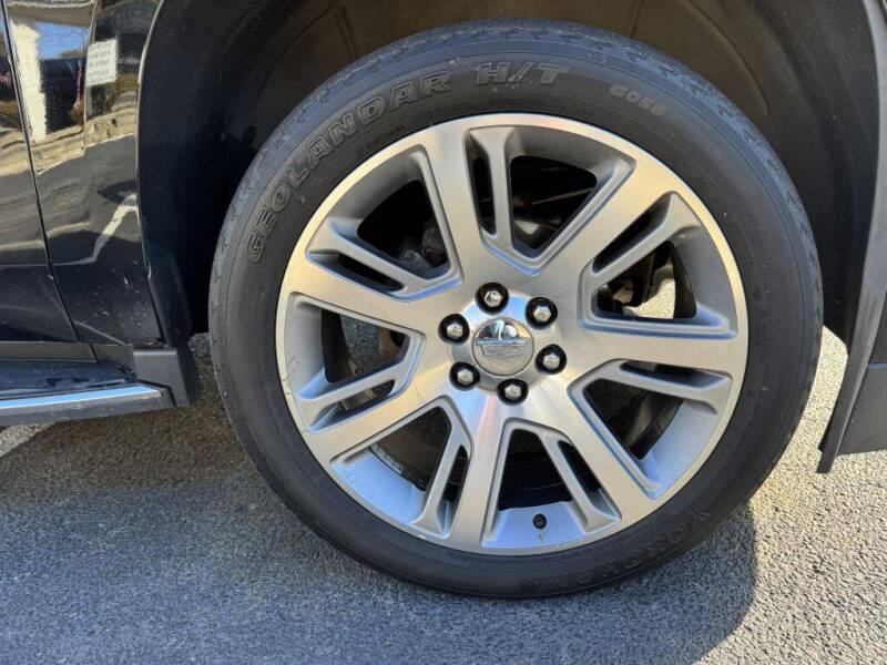 2019 Cadillac Escalade Luxury