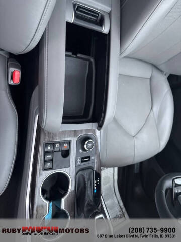 2023 Toyota Highlander Limited