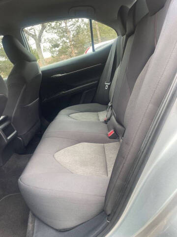 2020 Toyota Camry LE