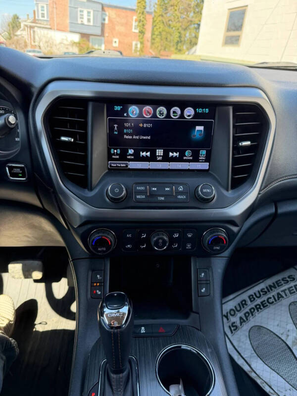 2019 GMC Acadia SLT-1